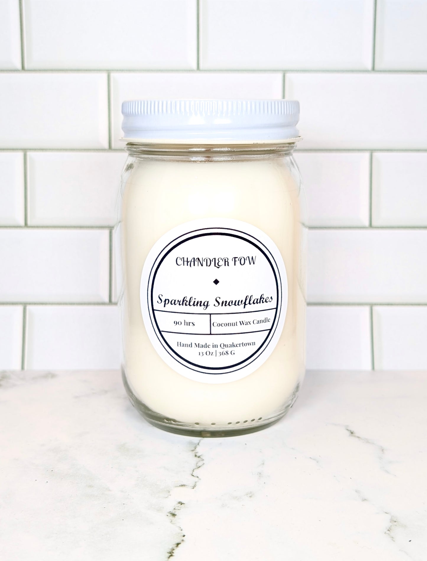 Sparkling Snowflakes 13 Oz Candle