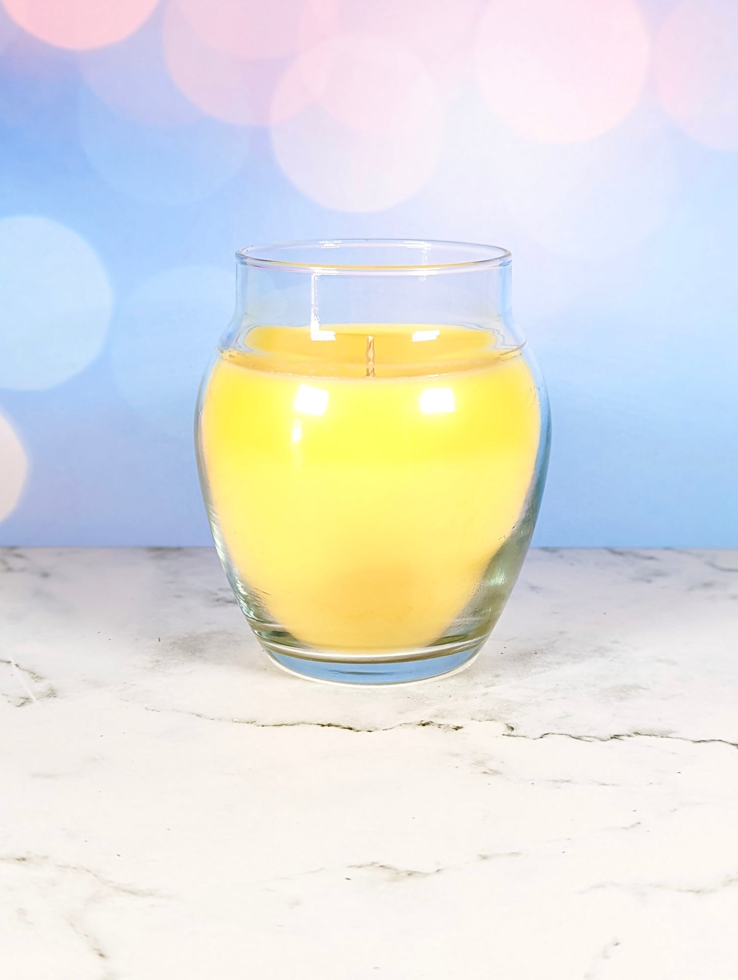 Lemon Verbena & Thyme 10 Oz Curved Jar Candle