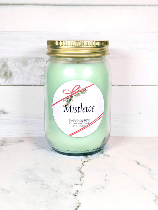 Mistletoe 13 Oz Candle
